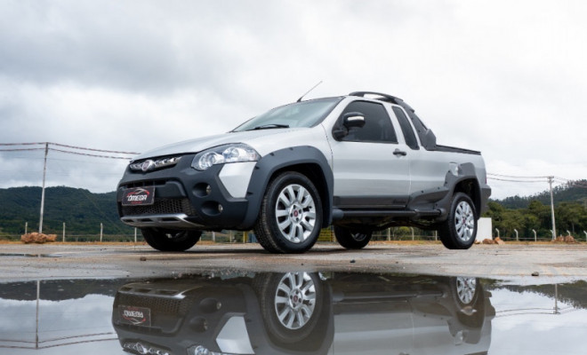 Fiat Strada Adventure 1.8/ 1.8 LOCKER Flex CE 2013 Flex-2