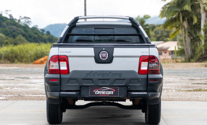 Fiat Strada Adventure 1.8/ 1.8 LOCKER Flex CE 2013 Flex-6