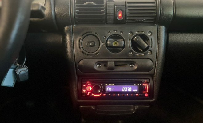 GM - Chevrolet Corsa Wind 1.0 MPFI / EFI  2p 2002 Gasolina-8