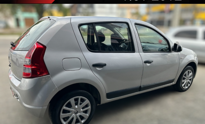 Renault SANDERO Expression Hi-Flex 1.6 8V 5p 2012 Flex-1