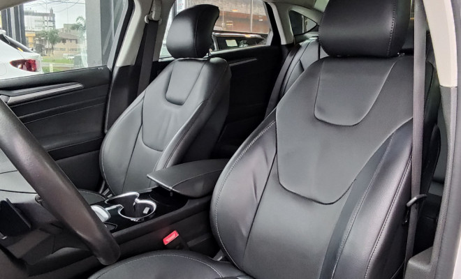 Ford Fusion Titanium 2.0 GTDI Eco. Fwd Aut. 2015 Flex-4