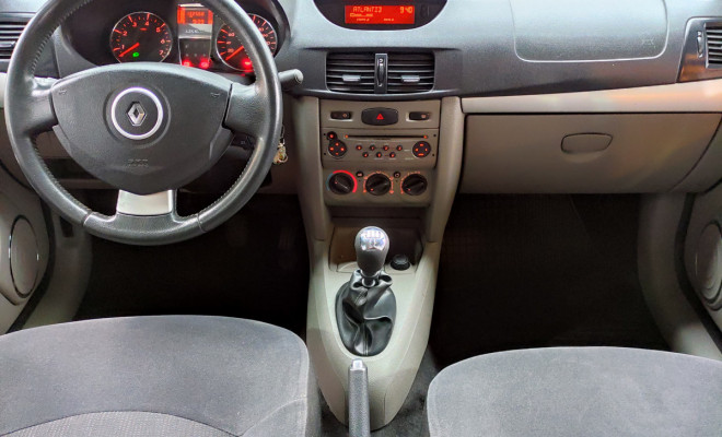 Renault SYMBOL Privilège Hi-Flex 1.6 16V 4p 2013 Flex-3