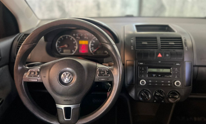 VW - VolksWagen Polo I MOTION 1.6 Total Flex  5p 2011 Flex-6