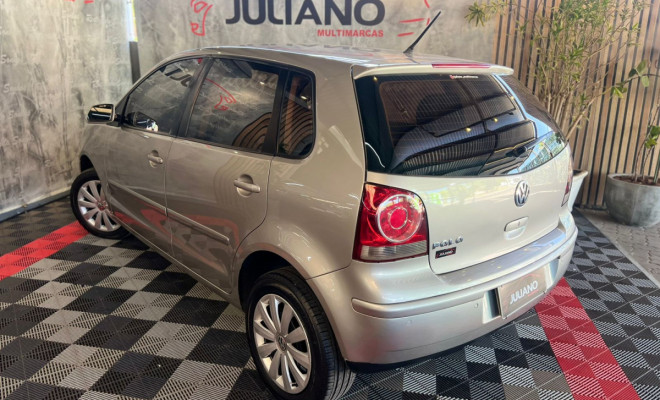 VW - VolksWagen Polo I MOTION 1.6 Total Flex  5p 2011 Flex-2