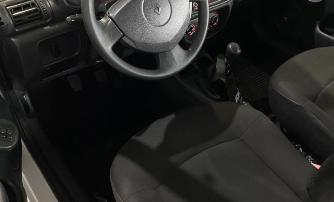 Renault Clio Authentique 1.0/1.0 Hi-Power 16V 3p 2014 Flex-3