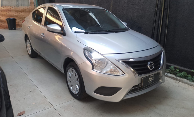 Nissan VERSA SV 1.6 16V Flex Fuel 4p Mec. 2016 Flex-0