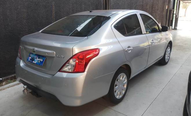 Nissan VERSA SV 1.6 16V Flex Fuel 4p Mec. 2016 Flex-2