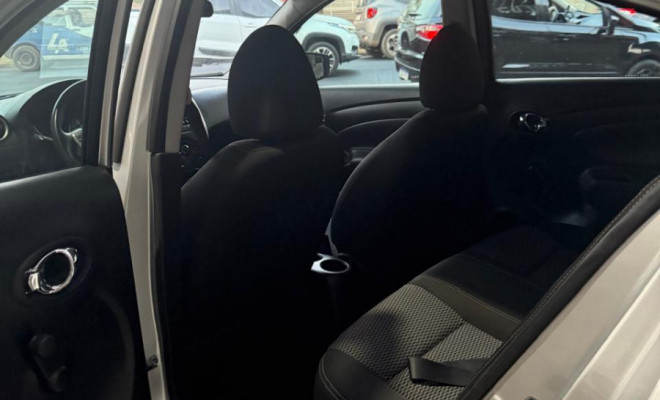 Nissan VERSA SV 1.6 16V Flex Fuel 4p Mec. 2016 Flex-3