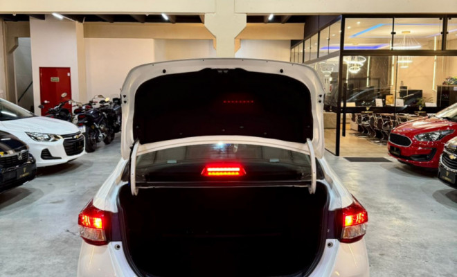 Toyota YARIS XL Plus Con. Sed. 1.5 Flex 16V Aut 2022 Flex-12