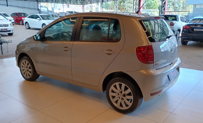 VW - VolksWagen Fox 1.6 Mi Total Flex 8V 5p 2013 Flex-4