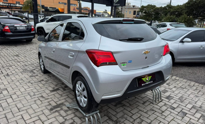 GM - Chevrolet ONIX HATCH LT 1.0 8V FlexPower 5p Mec. 2018 Flex-3