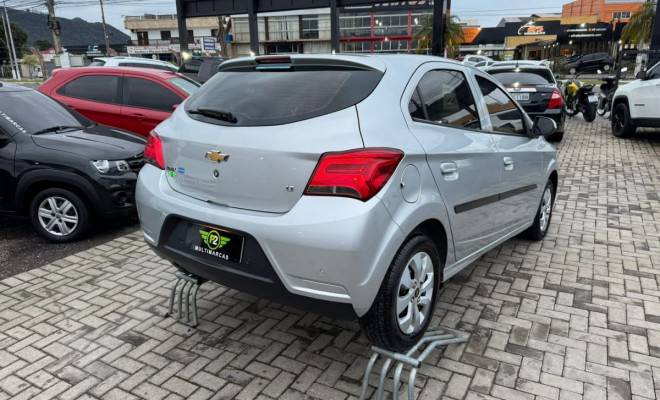 GM - Chevrolet ONIX HATCH LT 1.0 8V FlexPower 5p Mec. 2018 Flex-2
