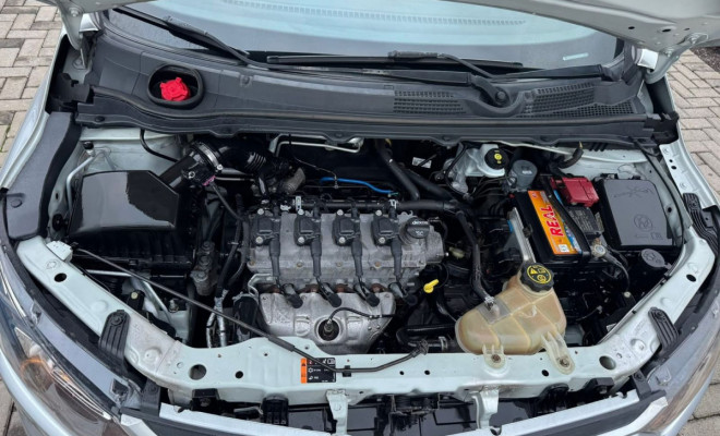 GM - Chevrolet ONIX HATCH LT 1.0 8V FlexPower 5p Mec. 2018 Flex-8