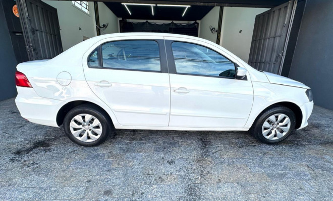 VW - VolksWagen VOYAGE Comfortline  1.0 T.Flex 8V 4p 2016 Flex-9