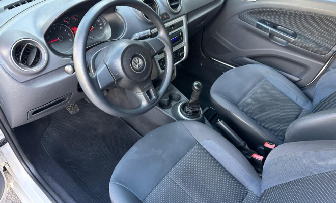 VW - VolksWagen VOYAGE Comfortline  1.0 T.Flex 8V 4p 2016 Flex-6