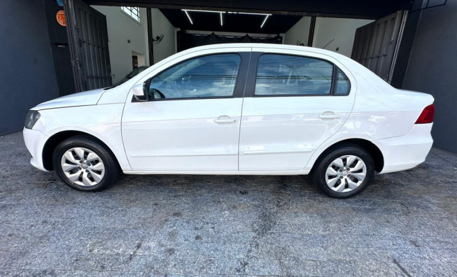 VW - VolksWagen VOYAGE Comfortline  1.0 T.Flex 8V 4p 2016 Flex-4
