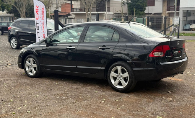 Honda Civic Sedan LXS 1.8/1.8 Flex 16V Mec. 4p 2007 Flex-1