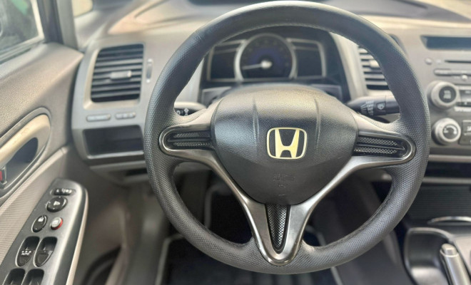 Honda Civic Sedan LXS 1.8/1.8 Flex 16V Mec. 4p 2007 Flex-9