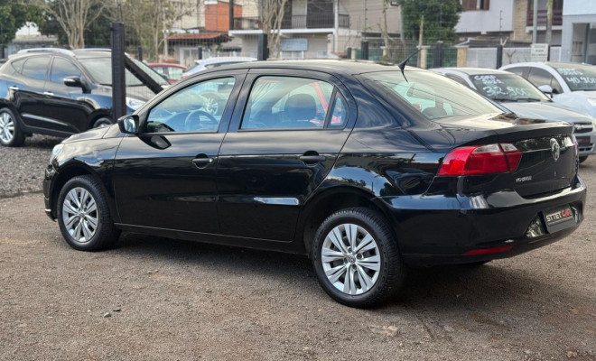 VW - VolksWagen VOYAGE 1.6 MSI Flex 8V 4p 2021 Flex-2