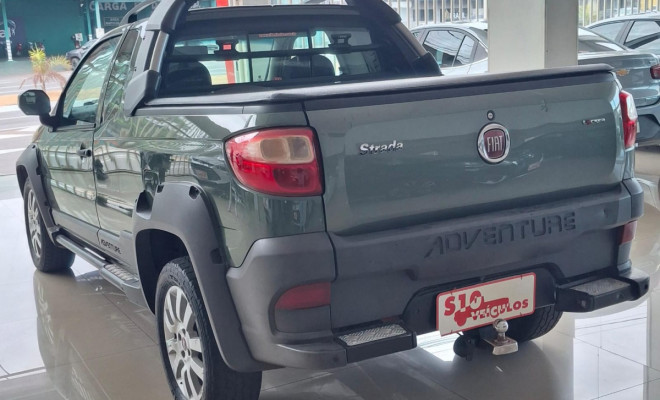Fiat Strada Adv. Ext./ Ext.1.8 LOCKER Flex CE 2016 Flex-2