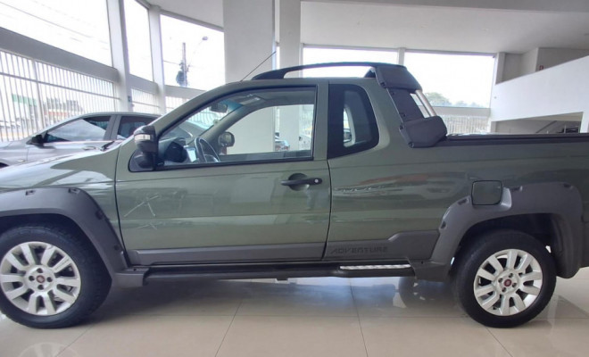 Fiat Strada Adv. Ext./ Ext.1.8 LOCKER Flex CE 2016 Flex-6