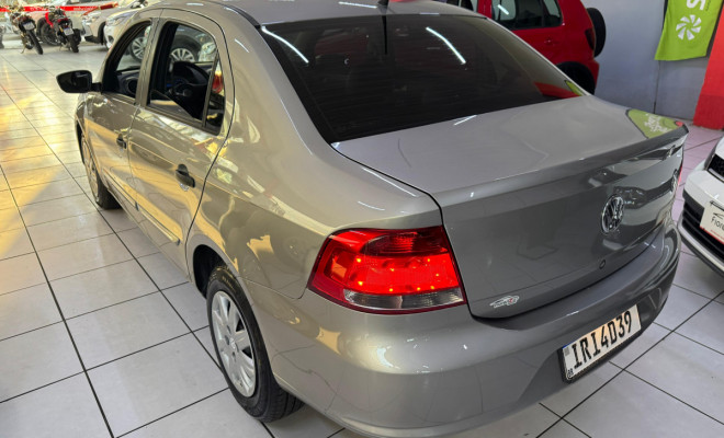 VW - VolksWagen VOYAGE 1.0/1.0 City Mi Total Flex 8V 4p 2011 Flex-3