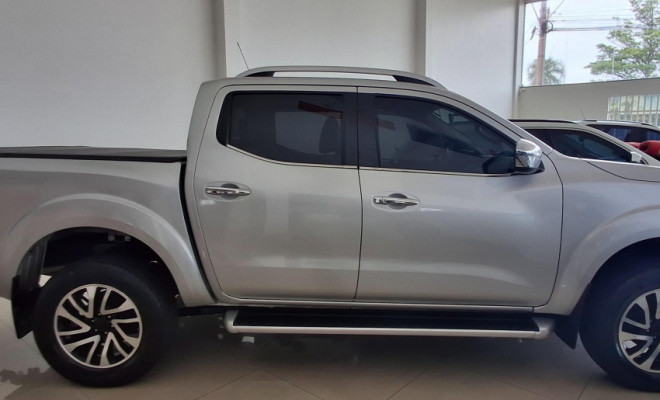 Nissan Frontier LE CD 4x4 2.3 Bi-TB Diesel Aut. 2017 Diesel-5