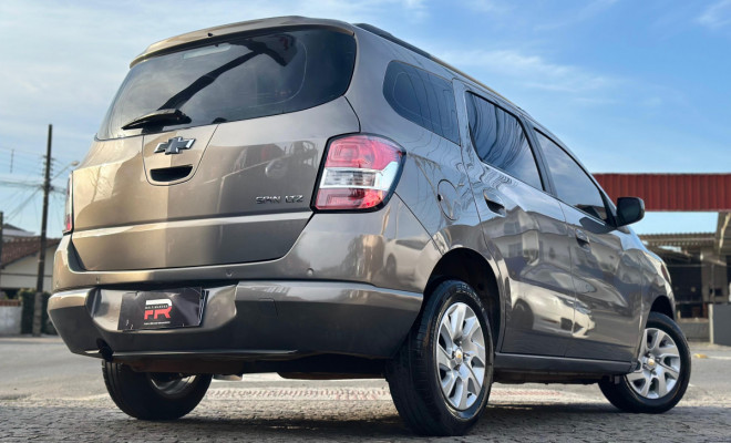 GM - Chevrolet SPIN LTZ 1.8 8V Econo.Flex 5p Aut. 2017 Flex-0