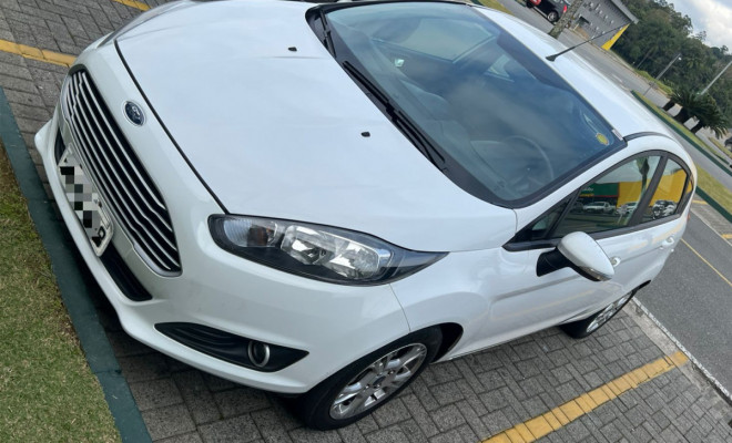 New Fiesta 1.6 16V Aut. 2016 ÚNICO DONO-2