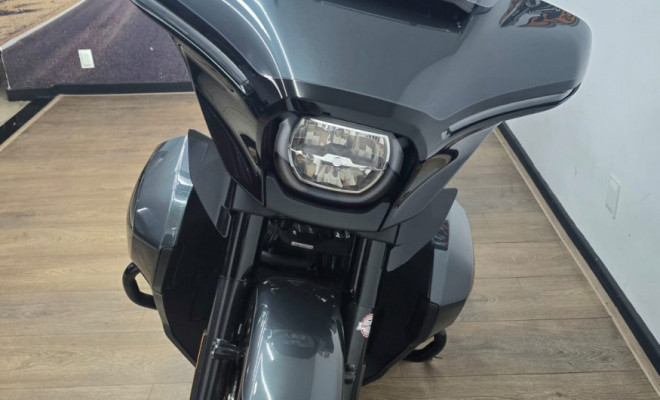 HARLEY-DAVIDSON STREET GLIDE ULTRA FLHXU 2025 Gasolina-1