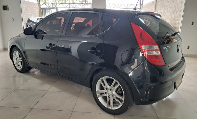 Hyundai i30 2.0 16V 145cv 5p Aut. 2010 Gasolina-4