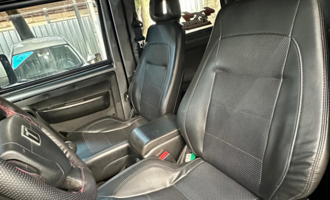 Troller T-4 4x4 3.2 TGV tdi Cap. Rígida Diesel 2014 Diesel-9