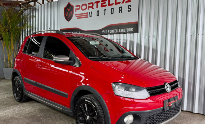 VW - VolksWagen CROSSFOX 1.6 Mi Total Flex 8V 5p 2013 Flex