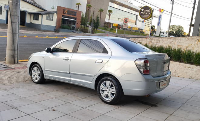 GM - Chevrolet COBALT LTZ 1.8 8V Econo.Flex 4p Mec. 2013 Flex-2