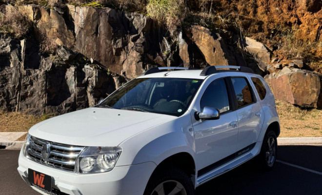 Renault DUSTER Dynamique 1.6 Flex 16V Mec. 2015 Flex-0