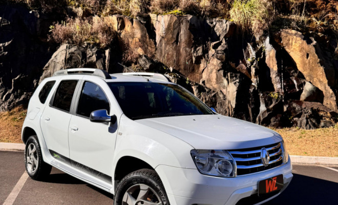 Renault DUSTER Dynamique 1.6 Flex 16V Mec. 2015 Flex