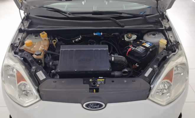 Ford Fiesta 1.6 8V Flex/Class 1.6 8V Flex 5p 2013 Flex-5