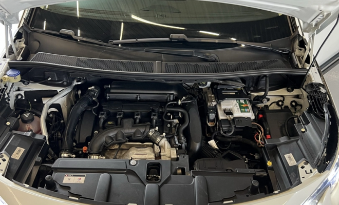 Peugeot 3008 Griffe 1.6 Turbo 16V 5p Aut. 2018 Gasolina-16