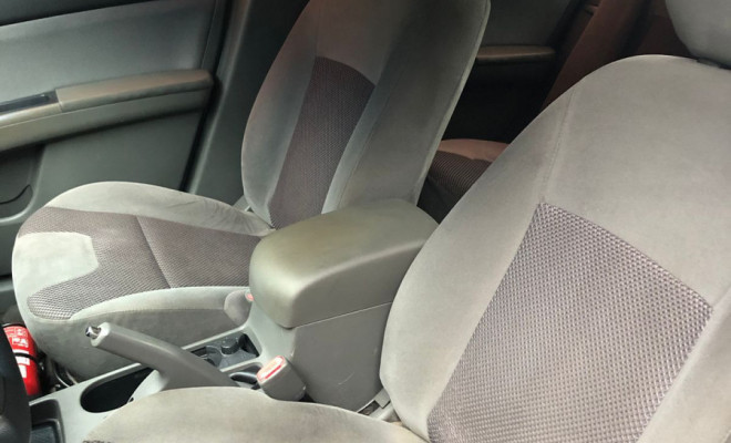 Nissan Sentra 2.0  Aut. 2008 Flex  Muito conforto investindo POUCO-6