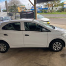 GM - Chevrolet ONIX HATCH LS 1.0 8V FlexPower 5p Mec. 2016 Flex-0
