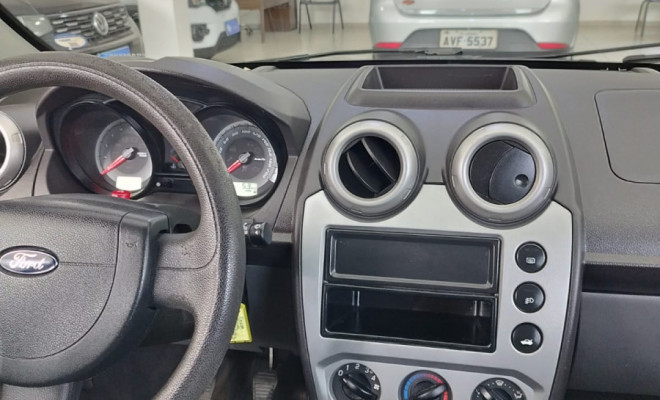 Ford Fiesta 1.6 16V Flex Mec. 5p 2013 Flex-5