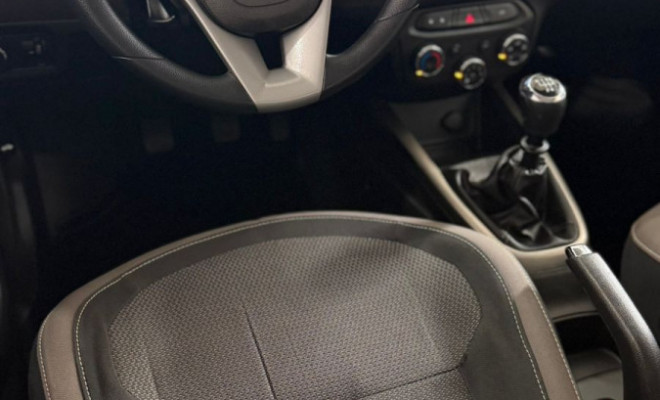 GM - Chevrolet PRISMA Sed. LT 1.0 8V FlexPower 4p 2015 Flex-14