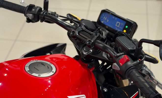 HONDA CB 500F 2024 Gasolina-13