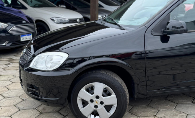 GM - Chevrolet PRISMA  Sed. Maxx/ LT 1.4 8V ECONOF. 4p 2012 Flex-0