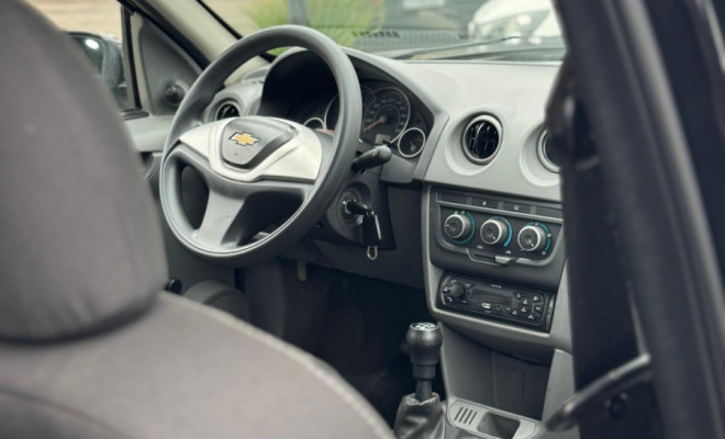 GM - Chevrolet PRISMA  Sed. Maxx/ LT 1.4 8V ECONOF. 4p 2012 Flex-7