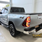 Toyota Hilux CD SRX 4x4 2.8 TDI 16V Diesel Aut. 2022 Diesel-4