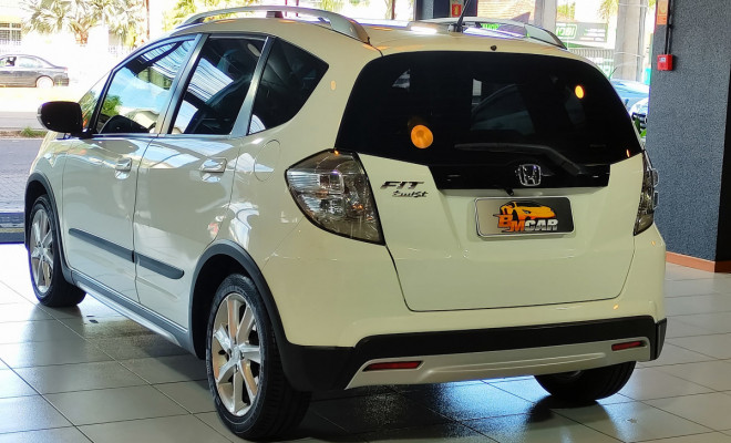 Honda Fit Twist 1.5 Flex 16V 5p Aut. 2014 Flex-2