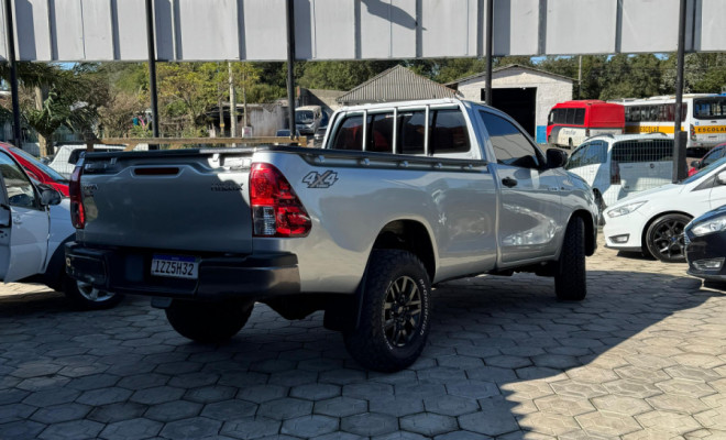 Toyota Hilux CS 4x4 2.8 TDI Diesel Mec. 2020 Diesel-4