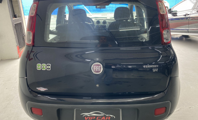 Fiat UNO ECONOMY Celeb. 1.4 EVO F. Flex 8V 4p 2014 Flex-4