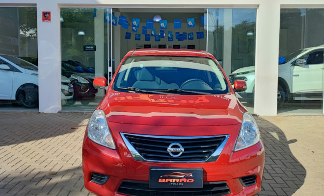 Nissan VERSA SV 1.6 16V Flex Fuel 4p Mec. 2014 Flex-0